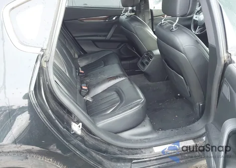 2017 Maserati Quattroporte S Q4 z USA, uszkodzony, nr VIN ZAM56RRA0H1204366